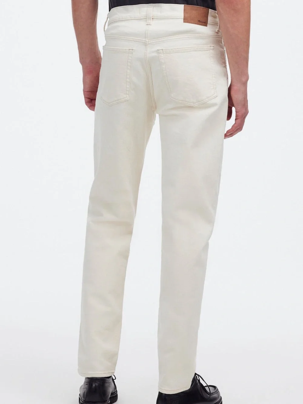 Madewell men’s relaxed taper cream jeans